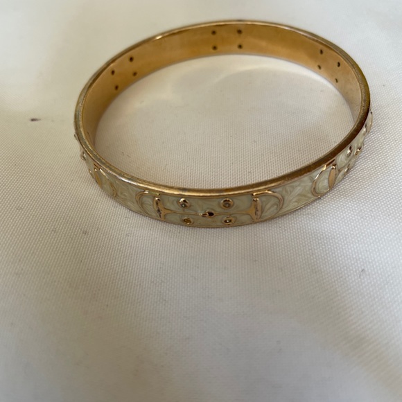 Stirrup Stackable Equestrian Bangle - Picture 5 of 7